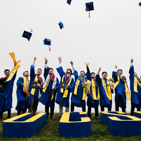 slug students graduating